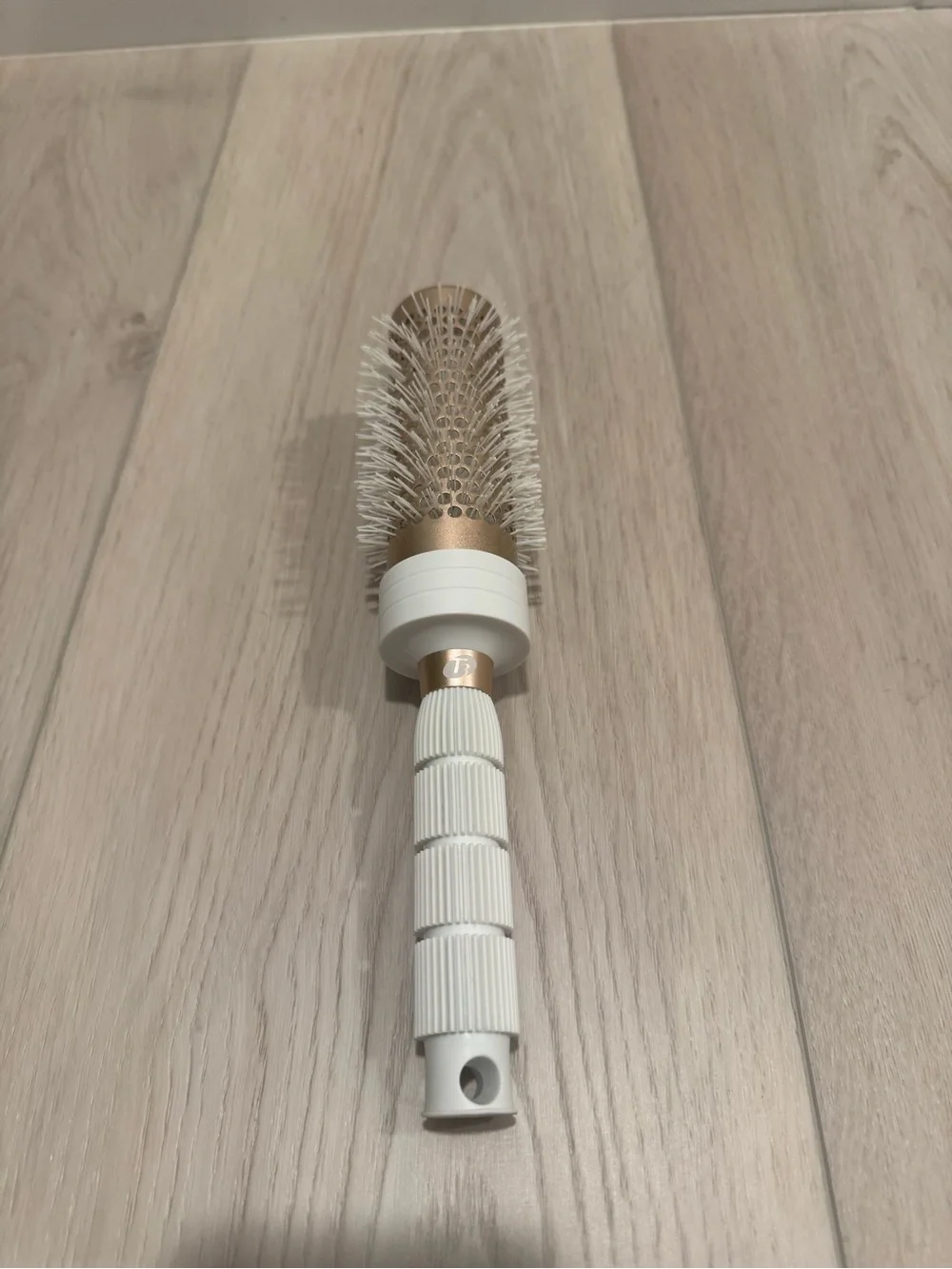 T3 Volume 2.5 Round Brush Ceramic Coated Rose Gold